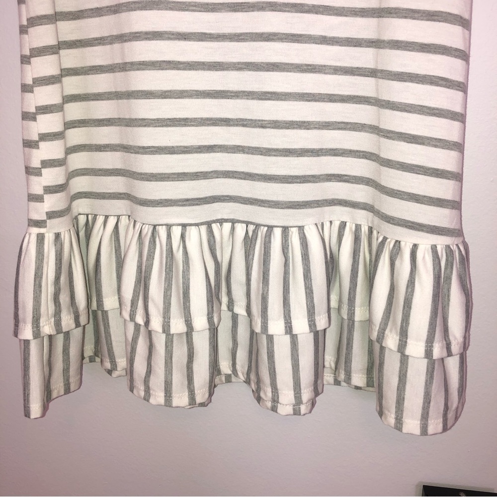 Tunic - Picture 3 of 4